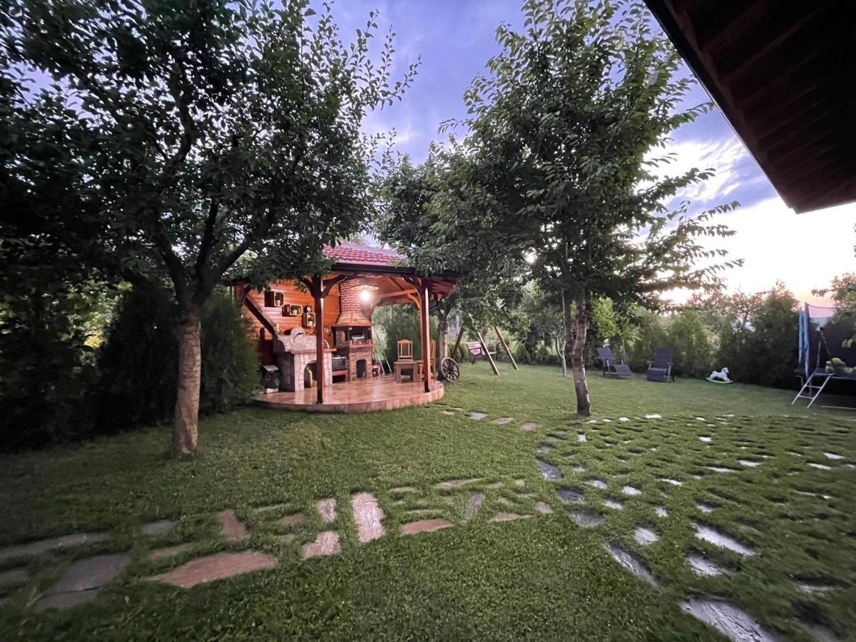 Guest House Marchini Sapareva Banya Esterno foto